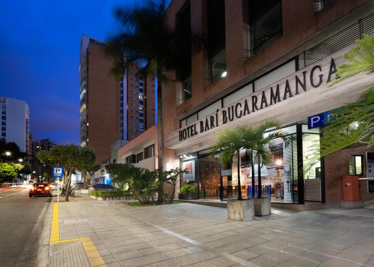 Hotel Bari Букараманга Екстериор снимка